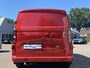Ford Transit Custom 320 2.0 TDCI L2H1 Limited Nieuw | SCI | 136pk | 17 inch lichtmetalen velgen | Adaptive cruise control | Dodehoeksensoren | Verwarmbaar stuurwiel | Draadloos opladen | Stoel-bank