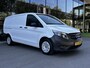 Mercedes-Benz Vito 110 CDI L2 Lang // Trekhaak // Airco // Achterklep // 12 mnd Garantie // Bank // Radio // CV // Betimmering // Wieldoppen