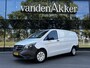 Mercedes-Benz Vito 110 CDI L2 Lang // Trekhaak // € 384,- p/mnd // Airco // 12 mnd Garantie // Bank // Radio // CV // Betimmering // Wieldoppen