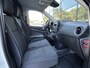 Mercedes-Benz Vito 110 CDI L2 Lang // Trekhaak // Airco // Achterklep // 12 mnd Garantie // Bank // Radio // CV // Betimmering // Wieldoppen