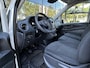 Mercedes-Benz Vito 110 CDI L2 Lang // Trekhaak // Airco // Achterklep // 12 mnd Garantie // Bank // Radio // CV // Betimmering // Wieldoppen