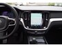 Volvo V60 Cross Country 2.0 B5 AWD Ultimate 250PK Autom Panodak Leder Adaptieve Cruise Head-Up Navi Camera Clima 2x PDC LMV Trekh.