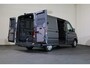 Volkswagen Crafter 2.0 TDI 177pk L3 H2 Automaat Airco Navigatie Camera Trekhaak