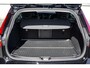 Volvo V60 2.0 B3 Essential Edition Parkeerverwarming | Adaptieve Cruise Control | Verwarmbare Voorstoelen + Stuurwiel | Apple Carplay