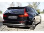 Volvo V60 2.0 B3 Essential Edition Parkeerverwarming | Adaptieve Cruise Control | Verwarmbare Voorstoelen + Stuurwiel | Apple Carplay