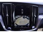 Volvo V60 2.0 B3 Essential Edition Parkeerverwarming | Adaptieve Cruise Control | Verwarmbare Voorstoelen + Stuurwiel | Apple Carplay