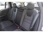 Volvo V60 2.0 B3 Essential Edition Parkeerverwarming | Adaptieve Cruise Control | Verwarmbare Voorstoelen + Stuurwiel | Apple Carplay