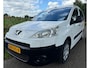 Peugeot Partner Tepee 1.6 2009 Rolstoel auto BENZINE AIRCO DEALER ONDERHOUDEN