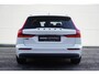 Volvo V60 B3 Essential Edition | 19 inch | Stoelverwarming | Stuurwielverwarming | Donkerglas | Parkeercamera |