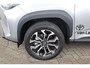 Toyota Yaris Cross 1.5 Hybrid 115 First Edition FACELIFT! NAVI 17"LMV KEYLESS PRIVACY-GLASS APPLE/ANDROID LED-PAKKET 1e EIGENAAR NL-AUTO