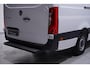 Mercedes-Benz Sprinter 315 CDI 150 pk L3H2 Airco, Camera, DAB+ Cruise Control, Laadruimte Pakket, Opstap achter, 3-Zits