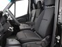 Mercedes-Benz Sprinter 315 CDI | L2 H2 | RWD | Aut. | PRO | BPM VRIJ! | ACHTERUITRIJCAMERA | 3500 KG AHW | DODEHOEKASSISTENT | AIRCO | CRUISE | CARPLAY | ANDROID AUTO | METALLIC | 3-ZITS | MBUX SYSTEEM GROOT