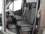 Mercedes-Benz Sprinter 315 CDI | L2 H2 | RWD | Aut. | PRO | BPM VRIJ! |A | ACHTERUITRIJCAMERA | 3500 KG AHW | DODEHOEKASSISTENT | AIRCO | CRUISE | CARPLAY | ANDROID AUTO | METALLIC | 3-ZITS | MBUX SYSTEEM GROOT