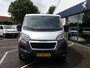 Peugeot Boxer GB 330 L1H1 BlueHDi 130PK Premium Pack Navigatie | AIRCO | Cruise control | Achteruitrijcamera | P-hulp | Vloerplaat | Zijdwandbeplating | BT