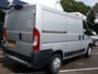 Peugeot Boxer GB 330 L1H1 BlueHDi 130PK Premium Pack Navigatie | AIRCO | Cruise control | Achteruitrijcamera | P-hulp | Vloerplaat | Zijdwandbeplating | BT