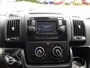 Peugeot Boxer GB 330 L1H1 BlueHDi 130PK Premium Pack Navigatie | AIRCO | Cruise control | Achteruitrijcamera | P-hulp | Vloerplaat | Zijdwandbeplating | BT