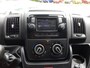 Peugeot Boxer GB 330 L1H1 BlueHDi 130PK Premium Pack Navigatie | AIRCO | Cruise control | Achteruitrijcamera | P-hulp | Vloerplaat | Zijdwandbeplating | BT
