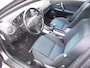 Mazda 6 Sportbreak 1.8i Touring ( APK KEURING BIJ AFLEVERING! )