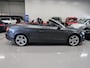 Audi A3 Cabriolet 1.4 TFSI 2x S-Line Airco-ecc Sportstoelen Half Leer 18 inch Sportvelgen Cruise control Daytonagrijs metallic Boekjes aanwezig 2x S Line Xenon Drive Select Zeer nette auto!