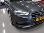 Audi A3 Cabriolet 1.4 TFSI 2x S-Line Airco-ecc Sportstoelen Half Leer 18 inch Sportvelgen Cruise control Daytonagrijs metallic Boekjes aanwezig 2x S Line Xenon Drive Select Zeer nette auto!
