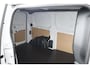 Toyota PROACE Electric Worker Challenger Extra Range L1 75 kWh Toyota PROACE Electric Worker Challenger Extra Range 75 kWh | Parkeersensoren | Apple Carplay/Android Auto | 3-persoons |