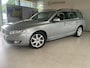 Volvo V70 T4 180pk Powershift Nordic+ *NAVI*
