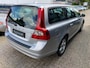 Volvo V70 2.4 D5 Momentum 185PK Automaat Youngtimer