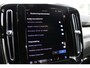 Volvo EC40 Single Motor Extended Range Plus 82 kWh | Adaptieve Cruise Control | Elektrische Trekhaak | Glazen Panoramadak | Extra Getint Glas | Keyless Entry | Google services | Apple Carplay / Android Auto