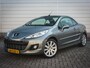 Peugeot 207 CC 1.6 VTi Griffe | Clima | Cruise | Pdc | Leer | 17 Inch | Allseason | Stoelverwarming |