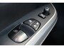 Nissan Navara 2.3 dCi N-Connecta King Cab 163pk Trekhaak | Navigatie | Stoelverwarming | Rondom camera zicht | 3.500kg Trekgewicht!