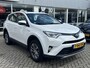 Toyota RAV4 2.5 Hybrid Dynamic lichtmetalen velgen 17" , Sunroof , Parkeersensoren voor - achter , Stoelverwarming , Full map navigatie