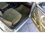 BMW 5-Serie 520 E12 | 136.000KM | Veteraan | Manual | Resedagrün