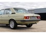 BMW 5-Serie 520 E12 | 136.000KM | Veteraan | Manual | Resedagrün
