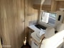 HYMER Tramp 698 Semi-integraal met Hef én Queensbed 2X Airco, Solar zéér weinig km's!