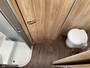HYMER Tramp 698 Semi-integraal met Hef én Queensbed 2X Airco, Solar zéér weinig km's!