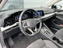 Volkswagen Golf Variant 1.0 eTSI Life Business 110 PK | Automaat | Stoelverwarming | Parkeersensoren | Navigatie | Achteruitrijcamera | Adaptive Cruise Control | Climatronic | Digital Cockpit | LED | 18" Lichtmetaal |