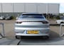 Porsche Cayenne Coupé 3.0 E-Hybrid Automaat/Panoramadak/Navigatie/Apple carplay/Stuurverwarming/Dodehoek detectie/Cruise control adaptief/Elektrische achterklep/Achteruitrijcamera/Trekhaak elektrisch/Lederen bekleding/Elektrisch bedienbare voorstoelen/Voorstoelen en achterbank