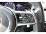 Porsche Cayenne Coupé 3.0 E-Hybrid Automaat/Panoramadak/Navigatie/Apple carplay/Stuurverwarming/Dodehoek detectie/Cruise control adaptief/Elektrische achterklep/Achteruitrijcamera/Trekhaak elektrisch/Lederen bekleding/Elektrisch bedienbare voorstoelen/Voorstoelen en achterbank