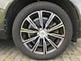 Volvo XC60 2.0 T8 Twin Engine AWD Automaat | Rijklaar incl garantie | Panoramadak Volvo on Call Trekhaak Leer