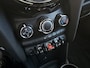 MINI Cooper Mini 1.5 136 Pk! Navi! Apk 6-2026! as Zondag Open tot 14 uur!