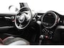 MINI Cooper S Mini 2.0 Chili Serious Business 2017 | Dealeronderhouden | Airco | Navigatie | Cruise Control Stop & Go | DAB+ | Boekjes | Achteruitrij Camera | 2 Sleutels | Nationale Autopas
