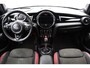 MINI Cooper S Mini 2.0 Chili Serious Business 2017 | Dealeronderhouden | Airco | Navigatie | Cruise Control Stop & Go | DAB+ | Boekjes | Achteruitrij Camera | 2 Sleutels | Nationale Autopas