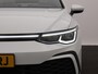 Volkswagen Golf 1.4 eHybrid GTE | Navigatie | Panoramadak | IQ-Light | Leder | Camera | Stoel- Stuurverwarming | Stoelkoeling | Massage | Memory | Apple Carplay / Android Auto | Lichtmetalen Velgen |