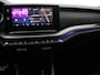Skoda Octavia Combi 1.4 TSI RS iV PHEV Business | Automaat | Matrix LED | Navigatie | Apple CarPlay / Android Auto | Heads-up Display | Sportstoelen | Alcantara | Lichtmetalen velgen | Parkeersensoren | Keyless Start | Draadloos Opladen | Verwarmde Voorruit | Sfeerverlichting |