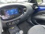 Toyota Aygo X 1.0 VVT-i MT envy Cabrio leuke Two-Tone blauw/zwarte uitvoering | Draadloos telefoonlader | JBL Premium audio installatie | Achteruitrij camera | Airco | Full map navigatie |