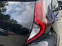 Toyota Aygo X 1.0 VVT-i MT envy Cabrio leuke Two-Tone blauw/zwarte uitvoering | Draadloos telefoonlader | JBL Premium audio installatie | Achteruitrij camera | Airco | Full map navigatie |