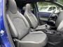 Toyota Aygo X 1.0 VVT-i MT envy Cabrio leuke Two-Tone blauw/zwarte uitvoering | Draadloos telefoonlader | JBL Premium audio installatie | Achteruitrij camera | Airco | Full map navigatie |