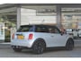 MINI Cooper 1.5 136pk Chili Serious Business │ Achteruitrijcamera │ Automatische airconditioning