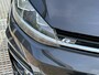 Volkswagen Golf 1.0 TSI Highline Business R