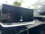 Peugeot 208 1.2 Nieuwe Distributie , Apple carplay , Navigatie , Parkeer sensoren , Cruise control